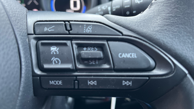 Toyota Yaris 1.5 Hybrid Design 5dr CVT Hybrid Hatchback